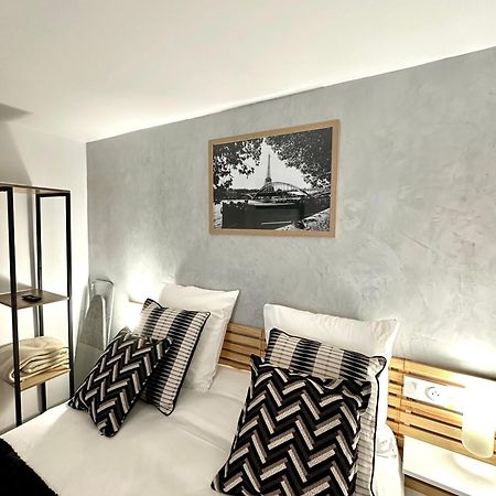 Hotel Residence A La Buttes Aux Cailles Paris Exterior foto
