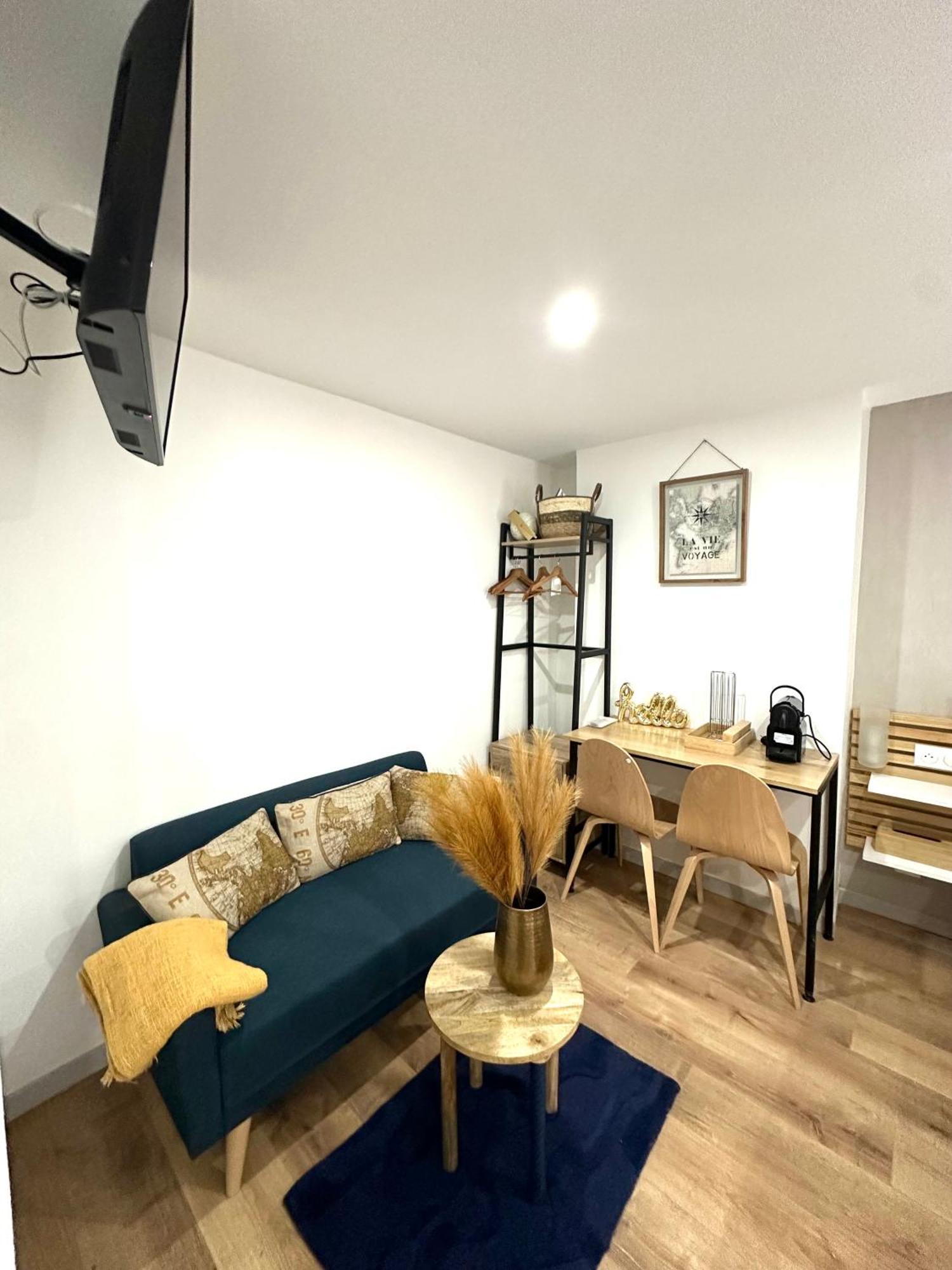 Hotel Residence A La Buttes Aux Cailles Paris Exterior foto